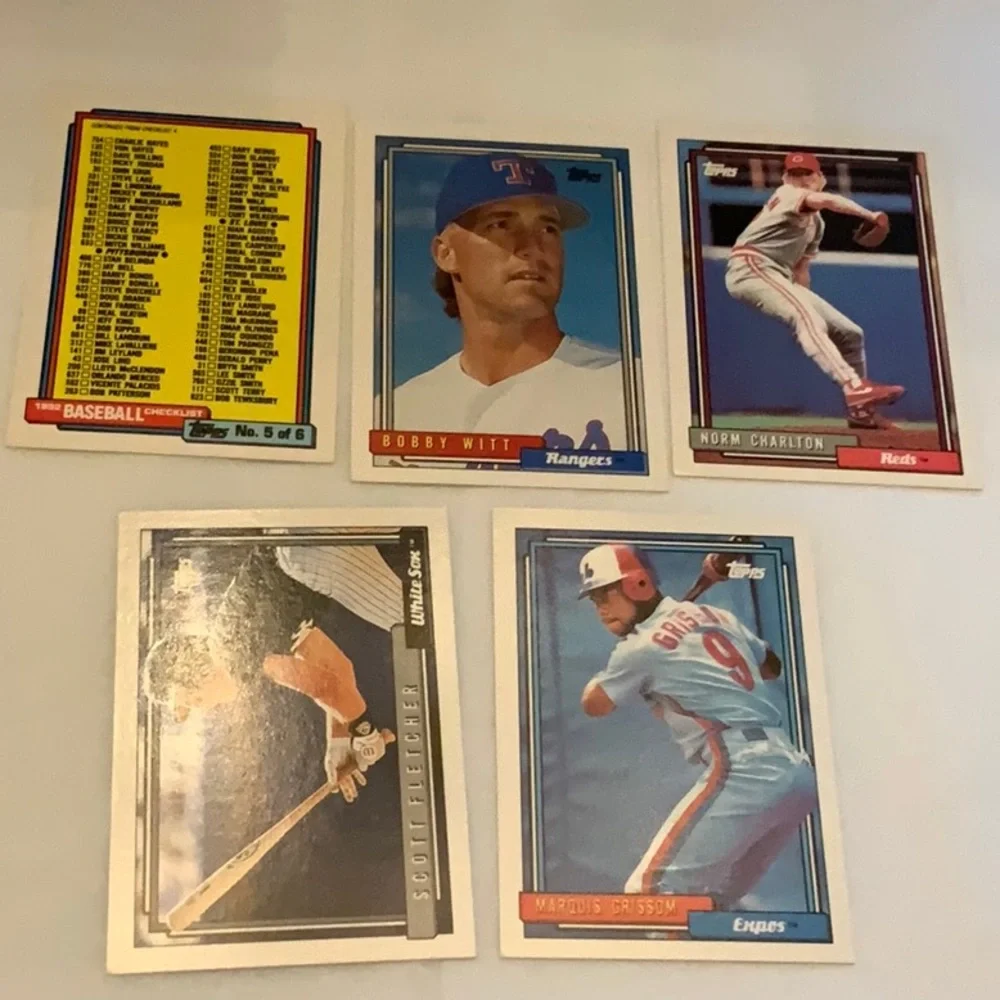 Bundle of Baseball Cards Lot 86